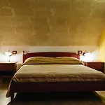 Del Casalnuovo Hotel apartamentowy 4*