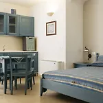 Del Casalnuovo Hotel apartamentowy Matera