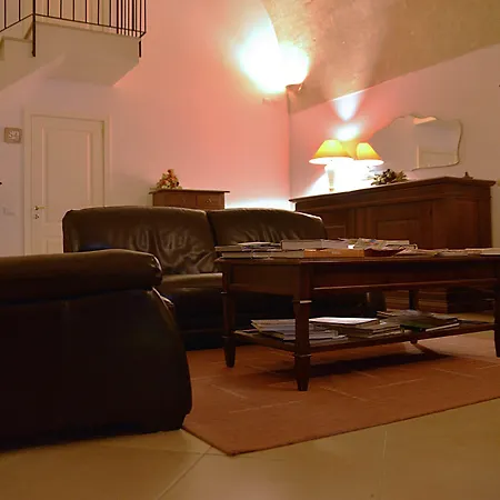 Ξενοδοχείο με διαμερίσματα Del Casalnuovo 4*