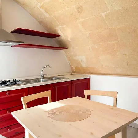Del Casalnuovo 4* Matera
