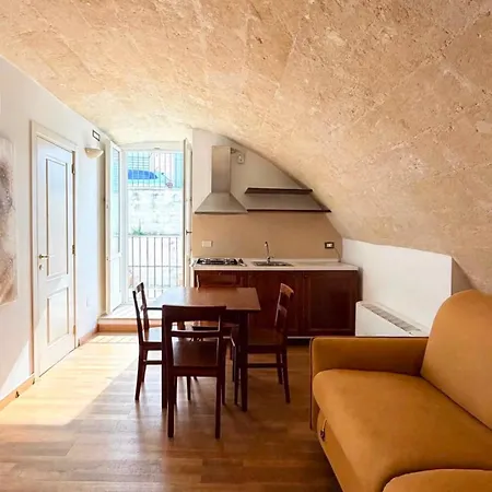 Del Casalnuovo 4* Matera