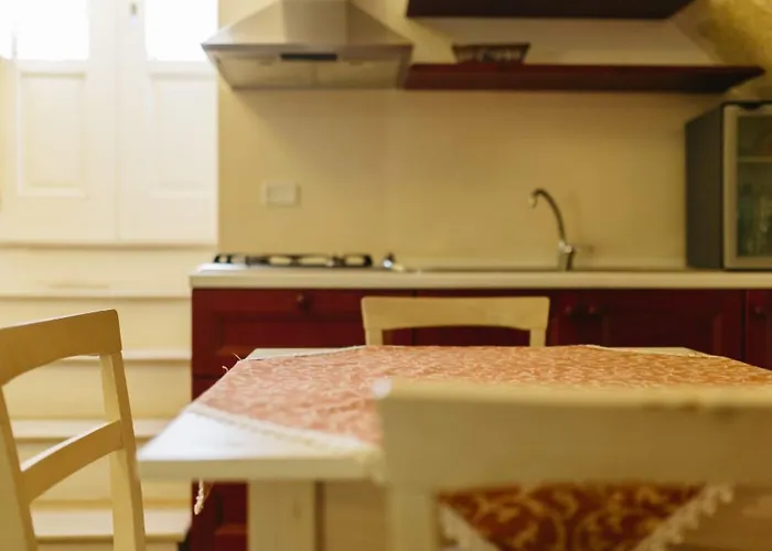 Del Casalnuovo מלון דירות