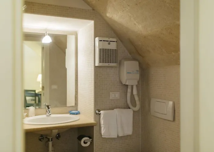 Del Casalnuovo מלון דירות 4*