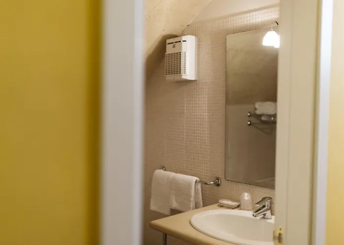 Del Casalnuovo מלון דירות 4*