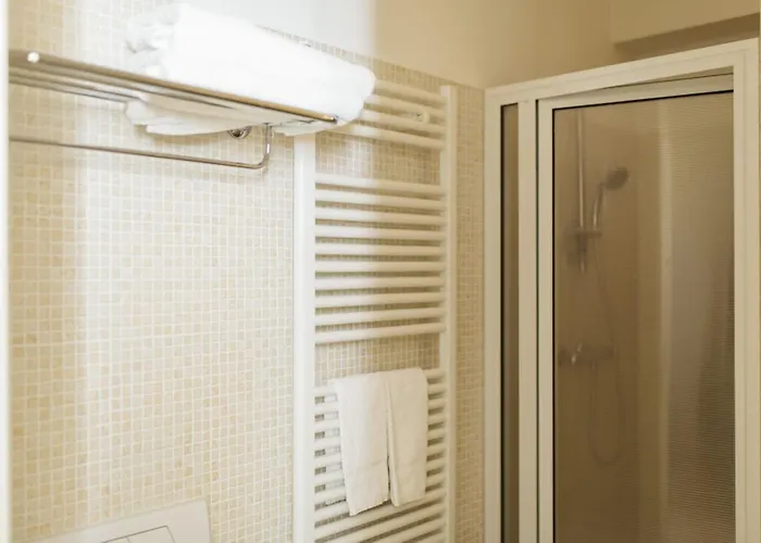 Del Casalnuovo Lägenhetshotell 4*