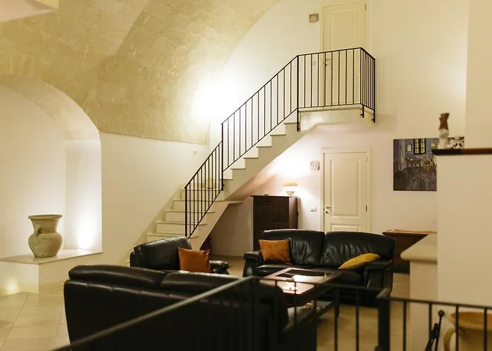 Del Casalnuovo 4* Matera